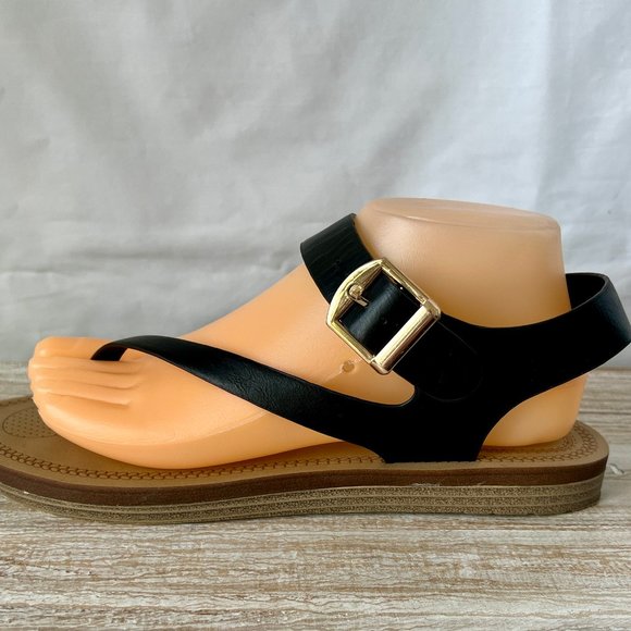 Weeboo Black Thong Sandals with Buckle, Flats, Size 9, Gladiator Style, EUC! - Picture 3 of 10